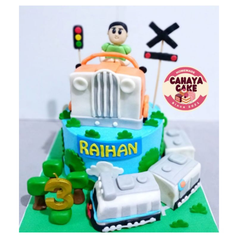 

Kue Ulang Tahun Mobil / Kue Ultah Kereta Api / Train Cake / Car Cake