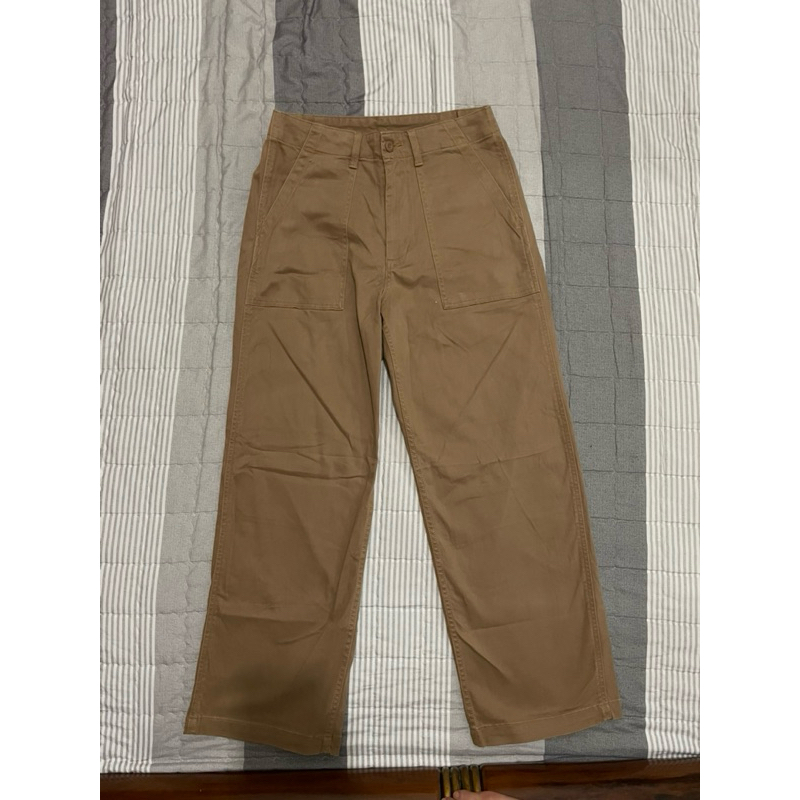 celana panjang chino fatigue G.Uniqlo
