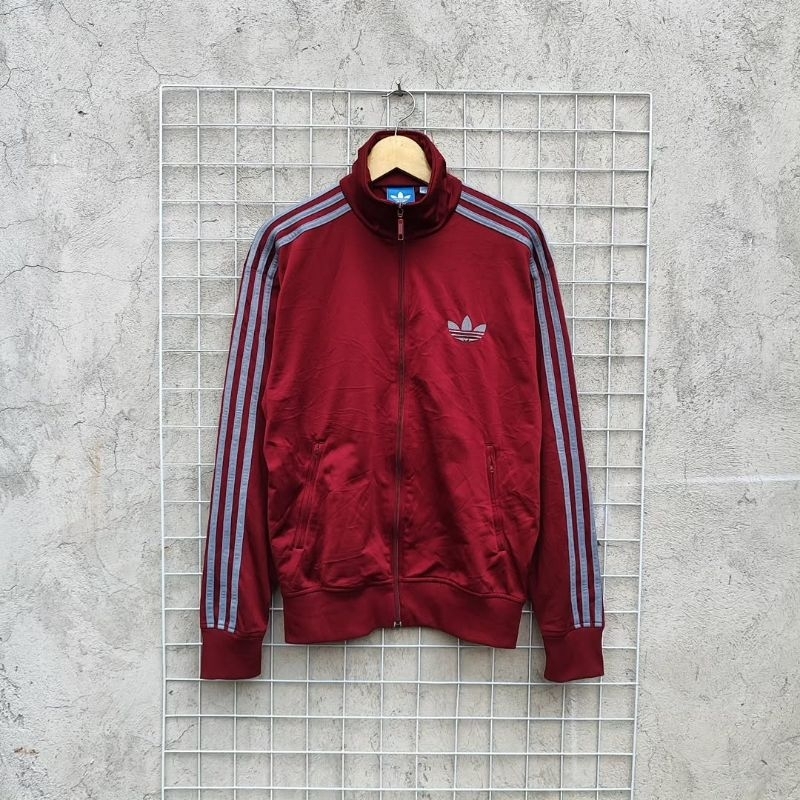 tracktop adidas firebird maroon strip silver