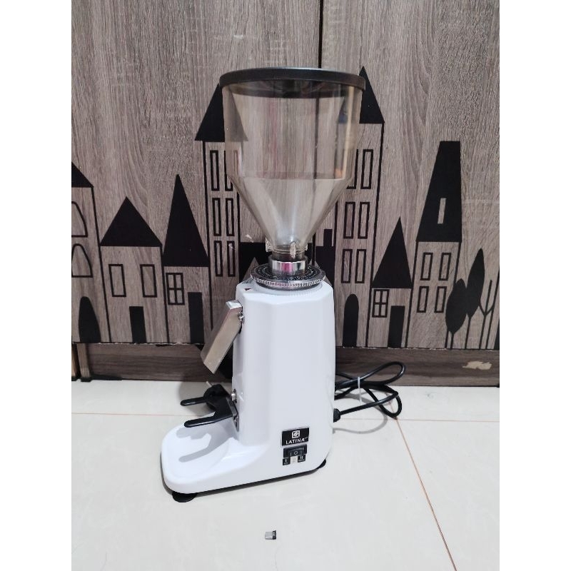 Grinder Latina DX-60 M - Preloved