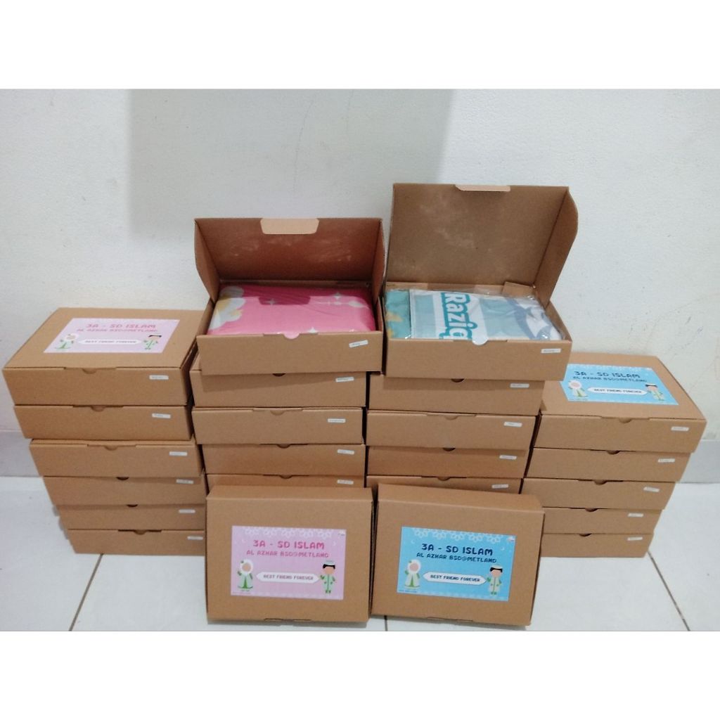 

Box Tambahan Untuk Kemasan Souvenir Sajadah