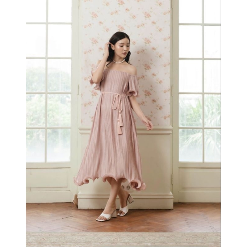 NEW Sale Misse Official - Sofia Dress pesta plisket pleated wanita
