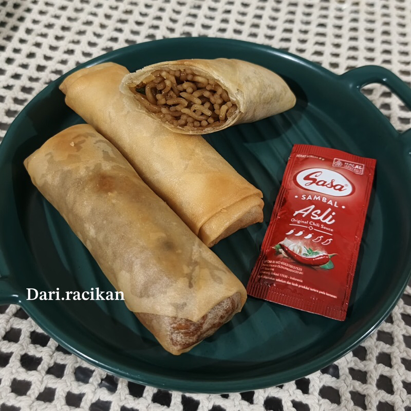 

frozen lumpia indomie mie goreng spring roll risol mi makanan beku