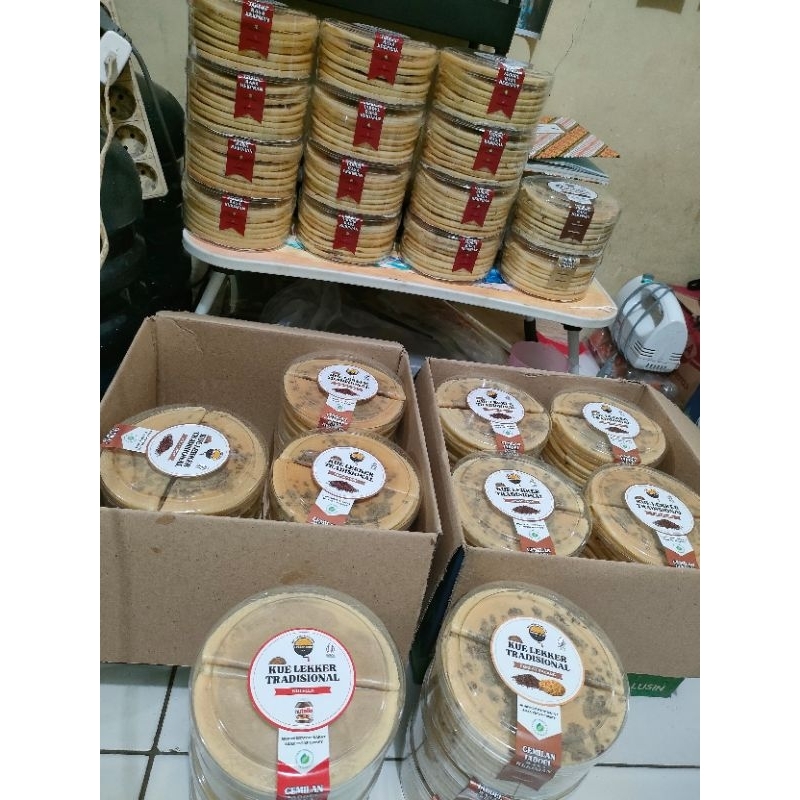 

KUE LEKKER | Leker Crispy - Cemilan Jadoel Rasa Kekinian {2 RASA}