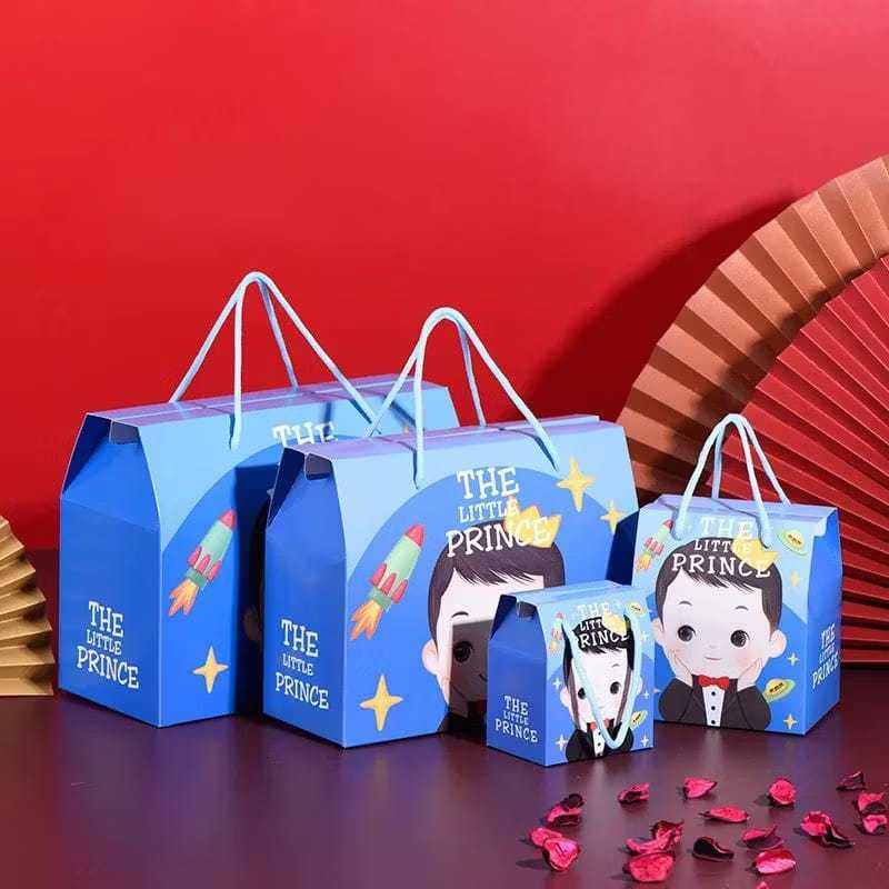 

Box Hampers Birthday / Kotak Hampers Anak Besar Ulang Tahun