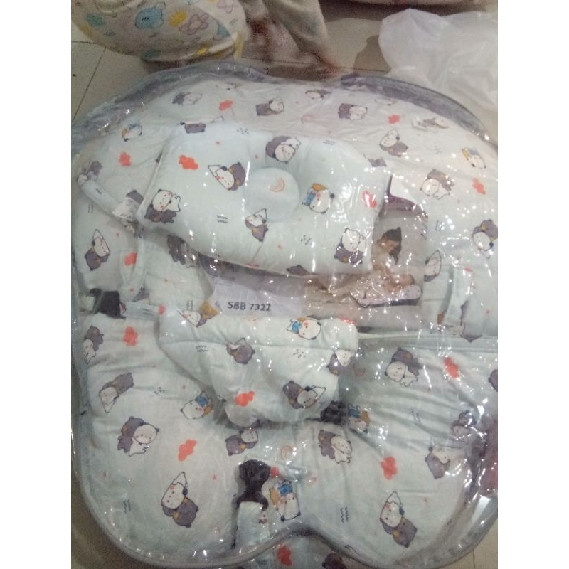 Snobby bantal sofa+bantal tangan preloved