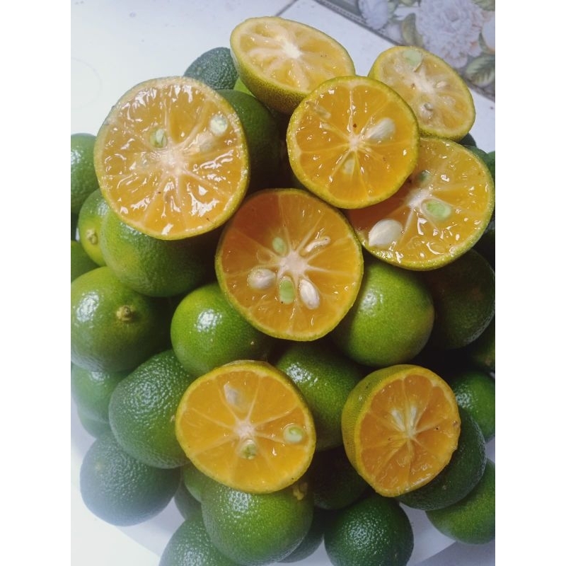 

Jeruk sonkit kasturi kunci 1kg