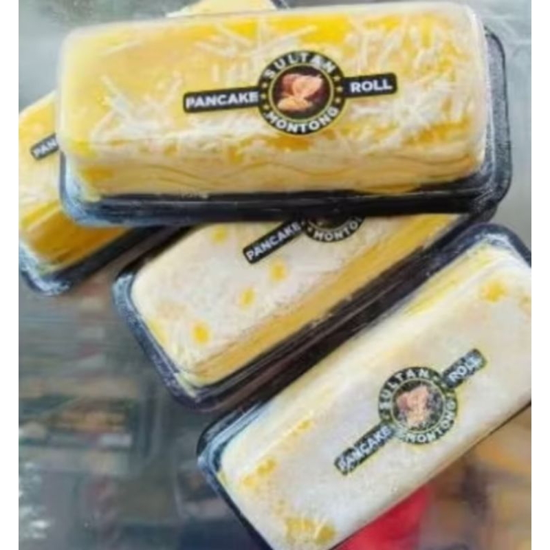 

Pancake Durian Roll