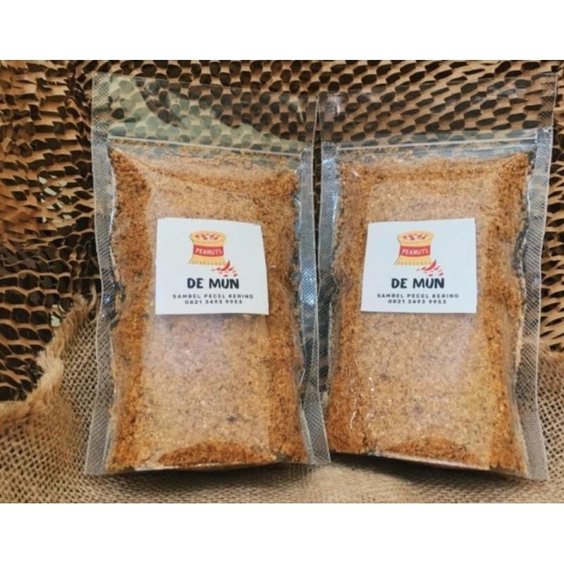 

De Mun Sambal Kacang Kering 250gram