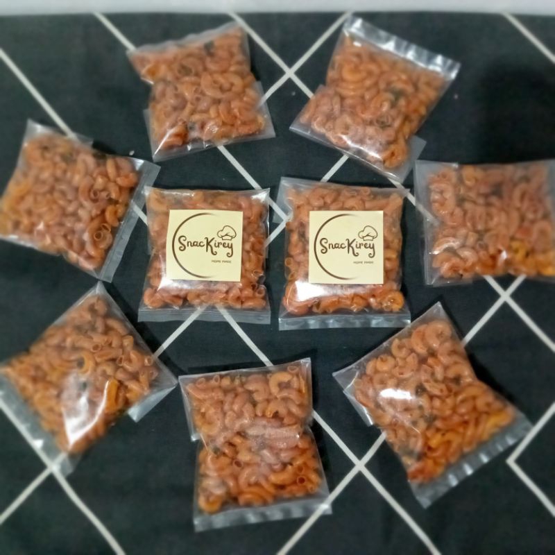 

Makaroni Daun Jeruk //Pedas//30 gram