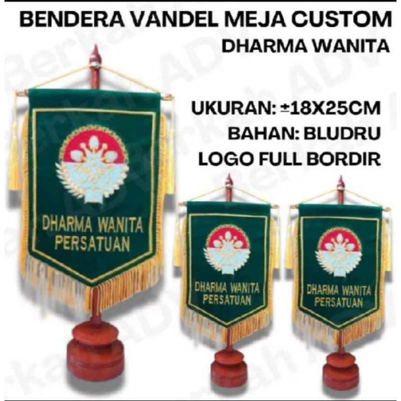 satu set bendera vandel meja.DHARMA WANITA
