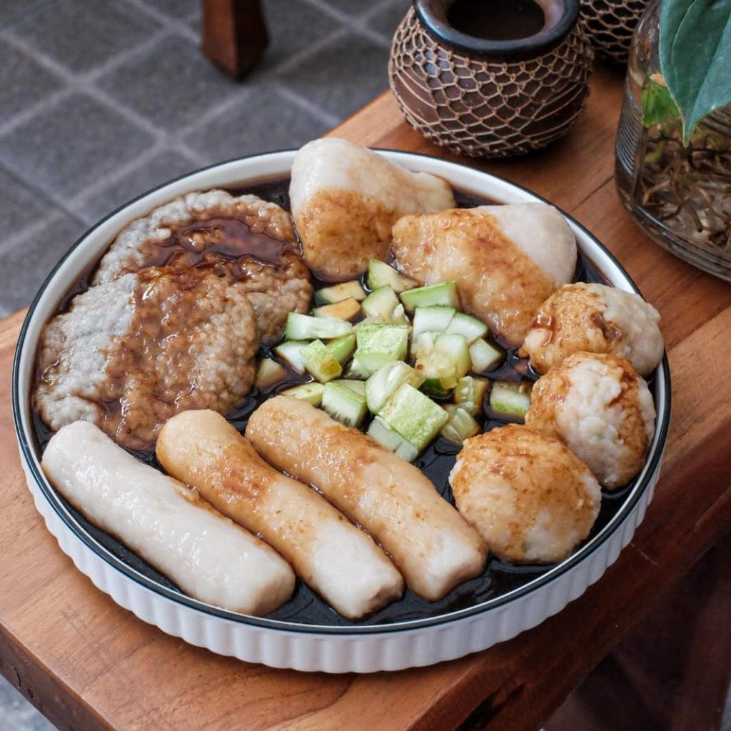 

pempek isi 10 Mix- Pempek Cikmina , Pempek Frozen premium, pempek palembang, pempek asli ikan