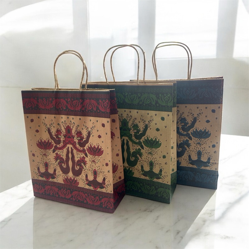 

paper bag batik