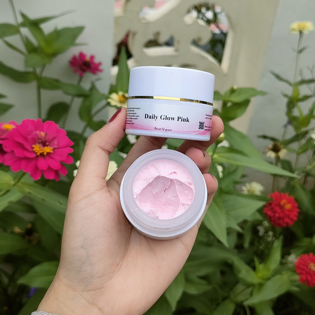 DAILY GLOW PINK / CREAM SIANG GLOWING NEW
