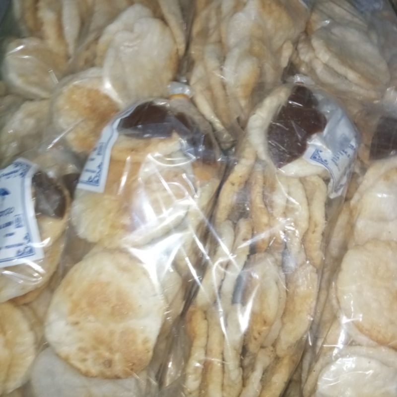 

3pak kemplang pangang bantat + sambel cemilan