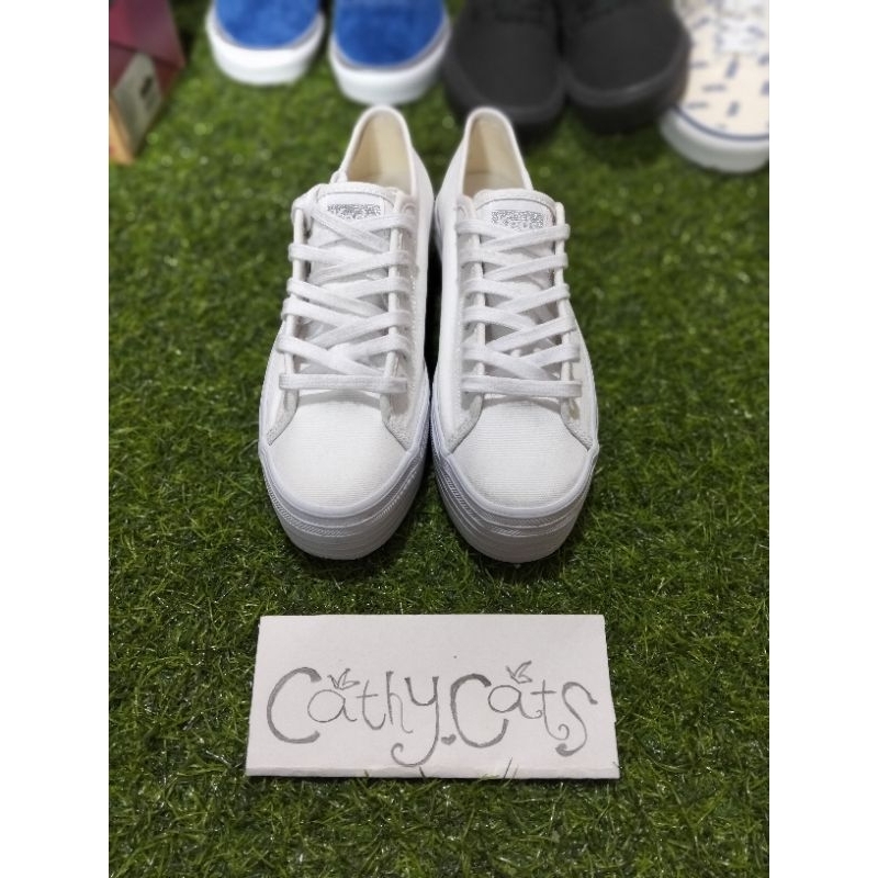 sepatu Keds triple decker