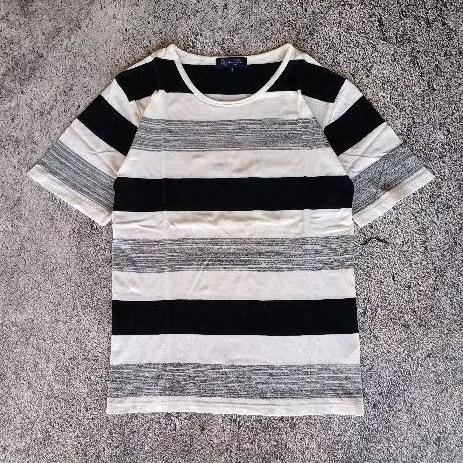 kaos stripe by Michel Klein