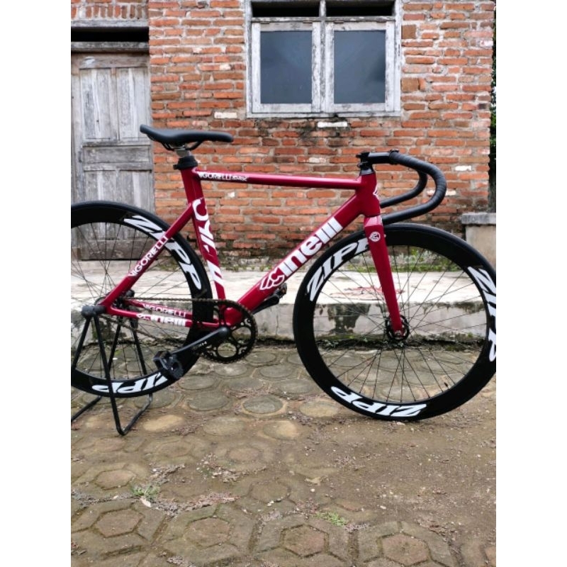Fixie Cinelli Vigorelli Shark Merah Marun Murah Meriah Siap Pakai ~ Warna Dan Ukuran Bisa Request Se