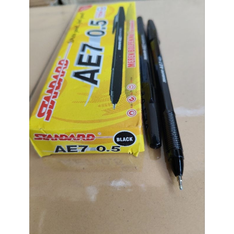 

PULPEN STANDARD 0'5 ISI 13 PCS PER PACK
