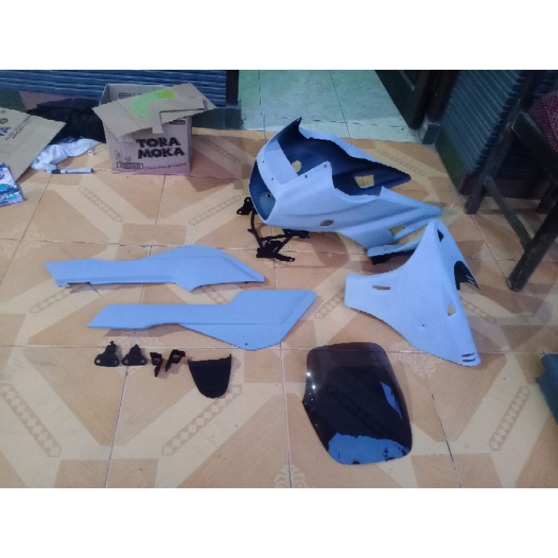 body 1 set rgr sprinter