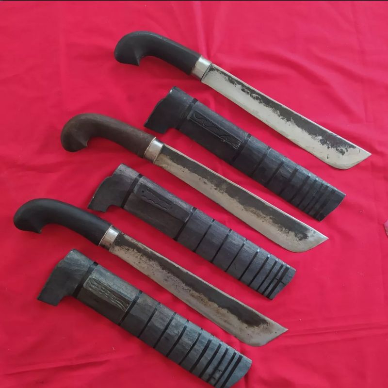 golok kupas kelapa dan tebang kayu