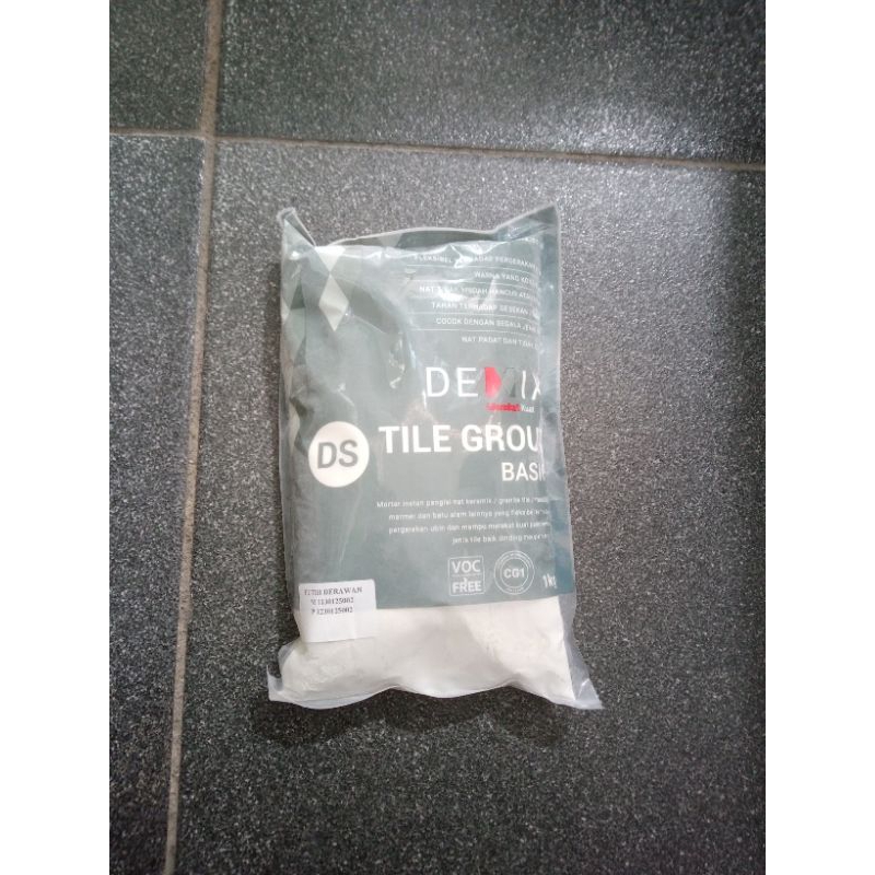 oker / pengisi Nat keramik warna putih