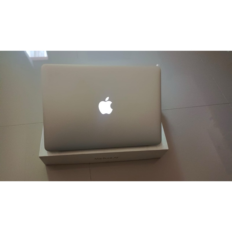 Second Macbook