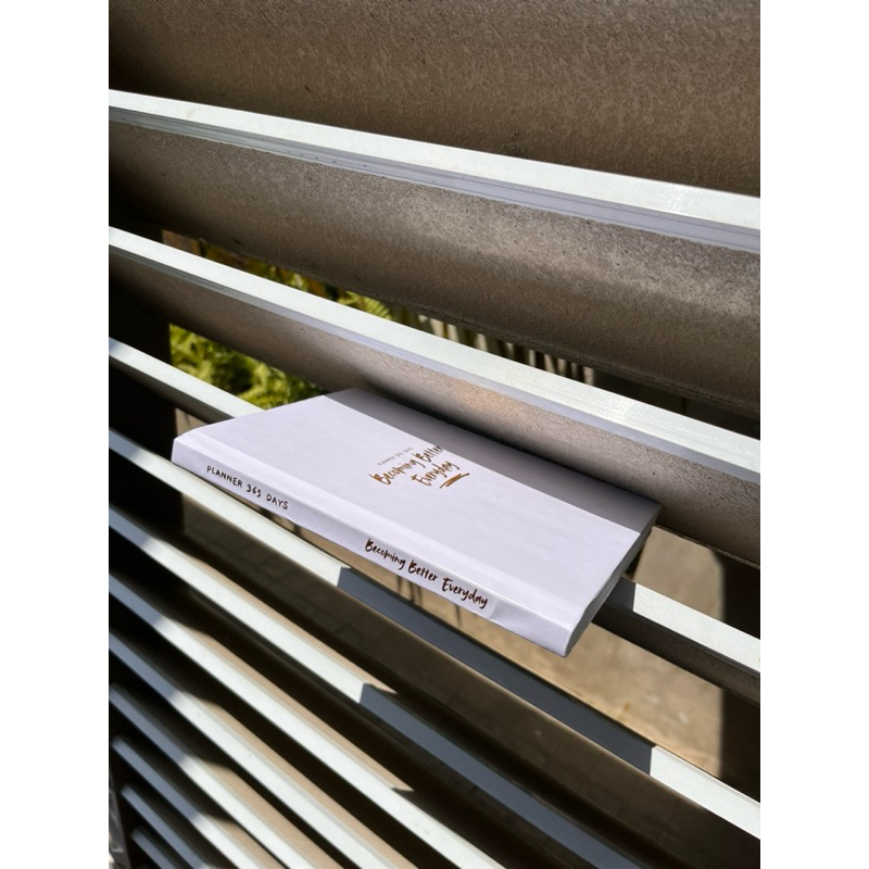 

Planner 365 days - Becoming Better Everyday