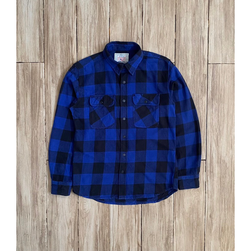 kemeja flanel avirex