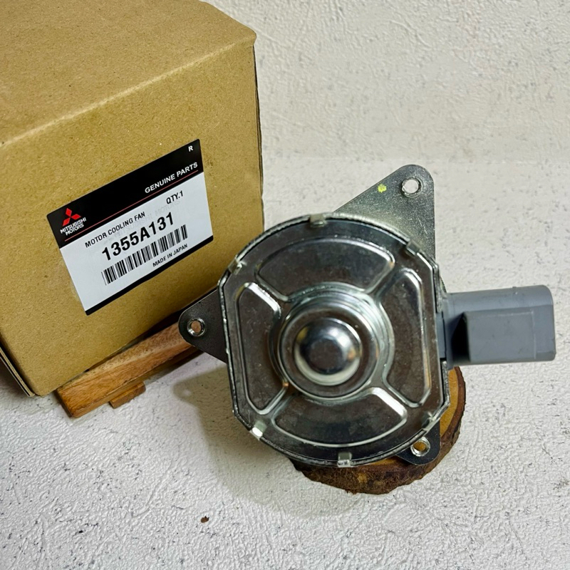Motor Fan Extra Fan Radiator Mitsubishi Outlander