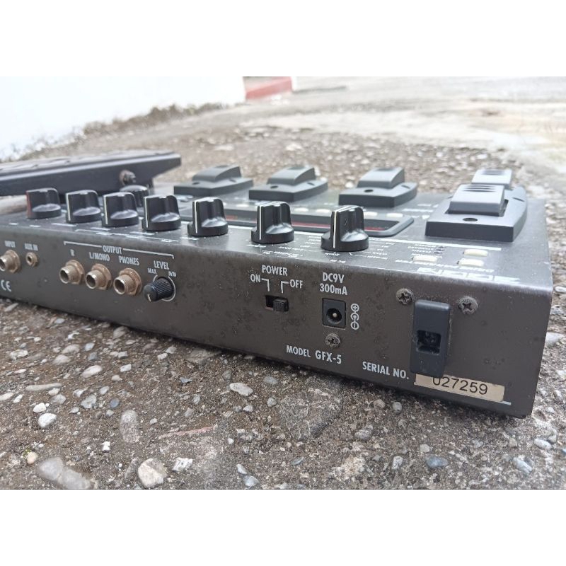 ZOOM GFX-5