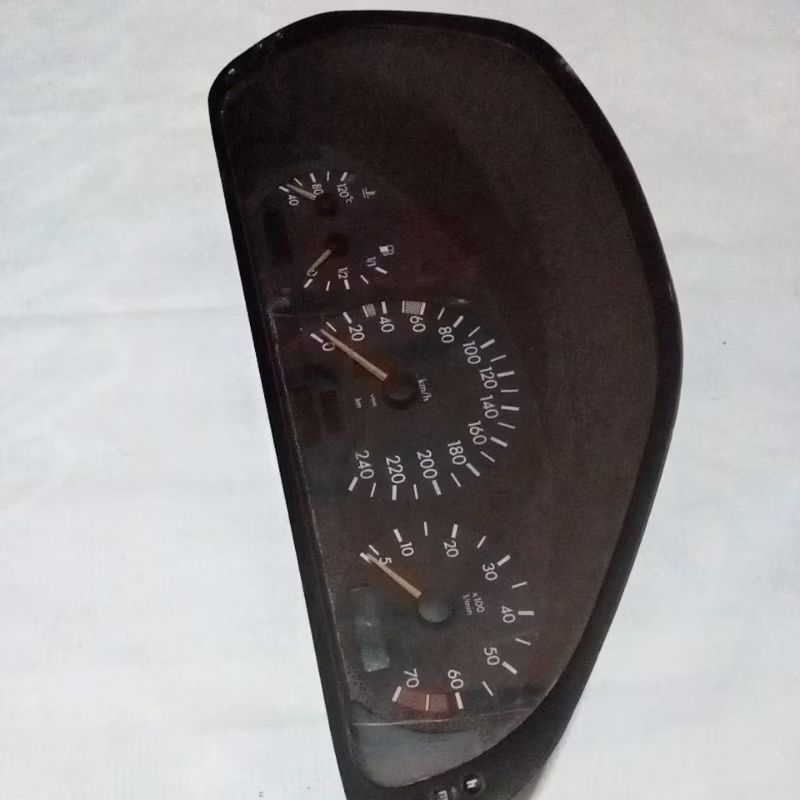W202 cluster speedometer mercedes benz/mercy original
