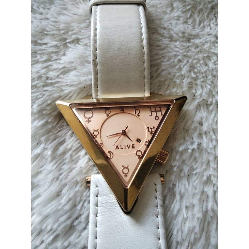 Jam tangan Alive Triangle