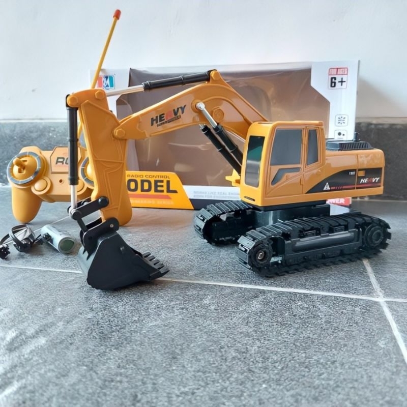 RC Truk Excavator Remote Control Baterai Cas - Mainan Mobil Remot Kontrol Truck Beko Escavator Crane