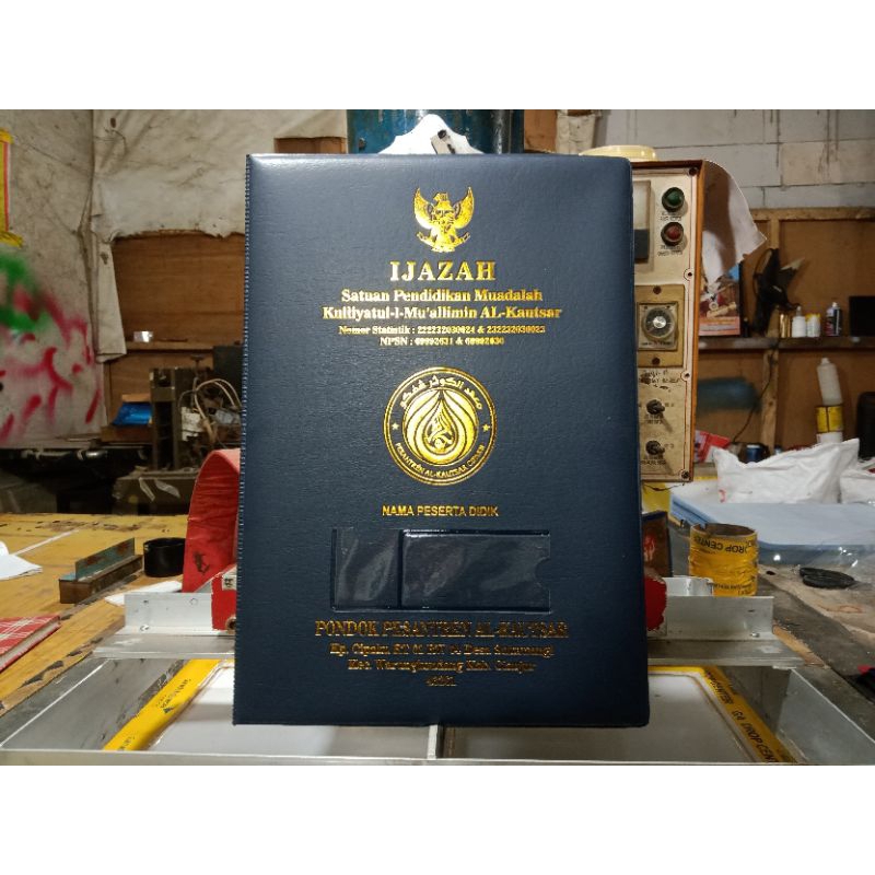 

raport map sekolah isi 8 lembar