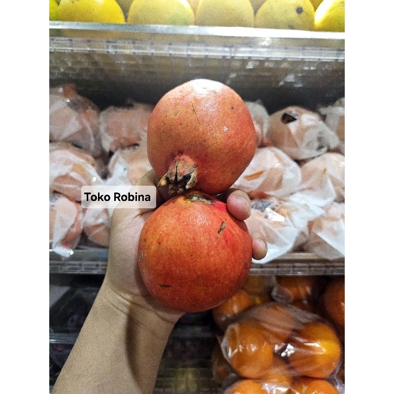 

Buah Delima India Fresh 1 Pcs