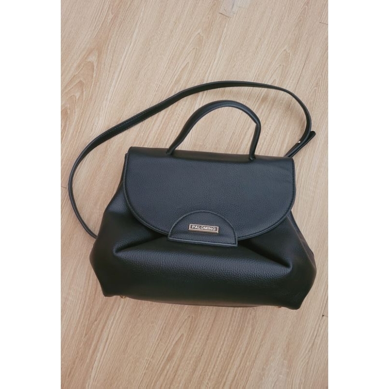 Preloved Palomino Black Sling Bag
