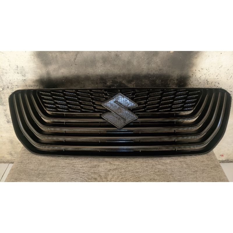 Grill Grille Radiator atas SUZUKI ERTIGA DREZA original