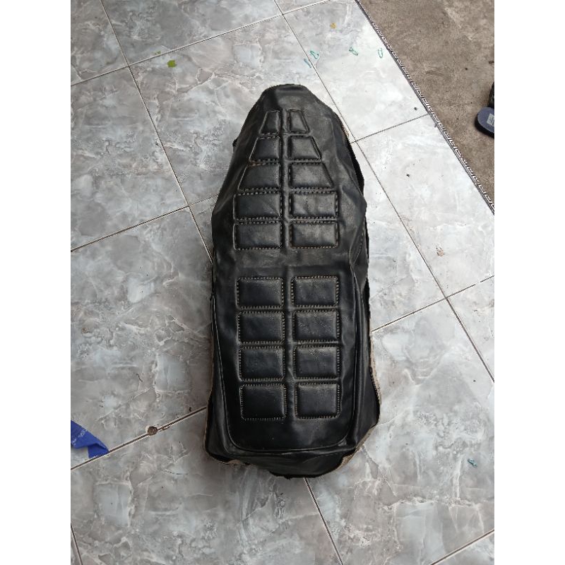 KULIT JOK YAMAHA V80 ORIGINAL NOS