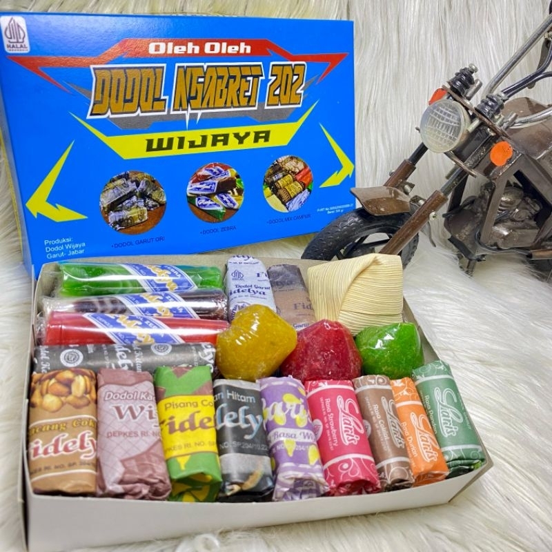 

Dodol garut 1 kg mix campur oleh oleh garut has cemiln penutup enak manis legit