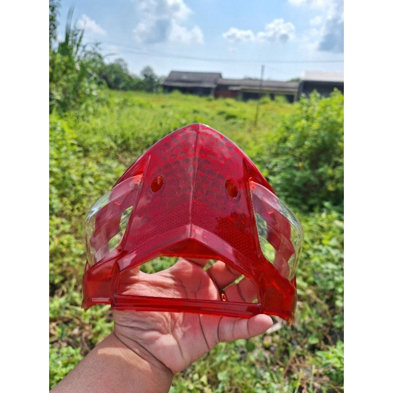 Mika kaca stop mika kaca belakang supra fit New merah putih