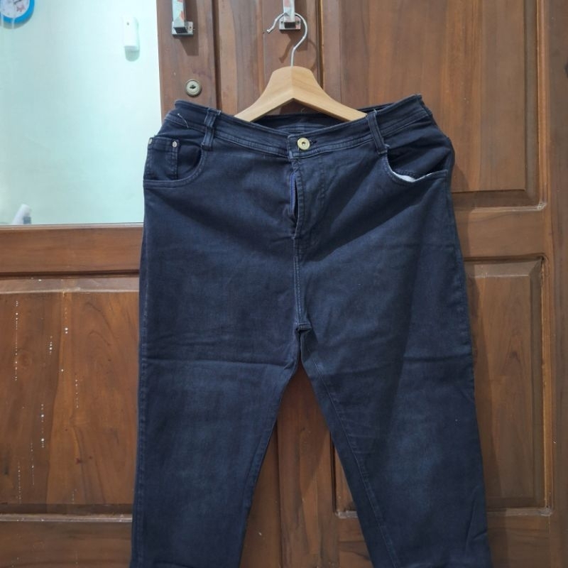 PRELOVED MURAH Celana Pakaian Bawahan Cewek Wanita Perempuan Bekas Pernah Dipakai Masih Bagus Warna 