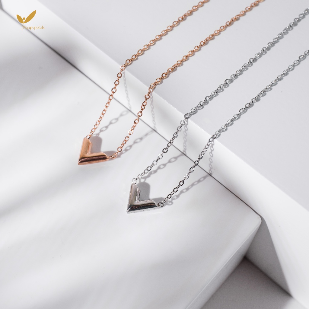 Poppypetals Vee Titanium Necklace - Kalung Liontin Bentuk V Bts Wanita Anti Karat