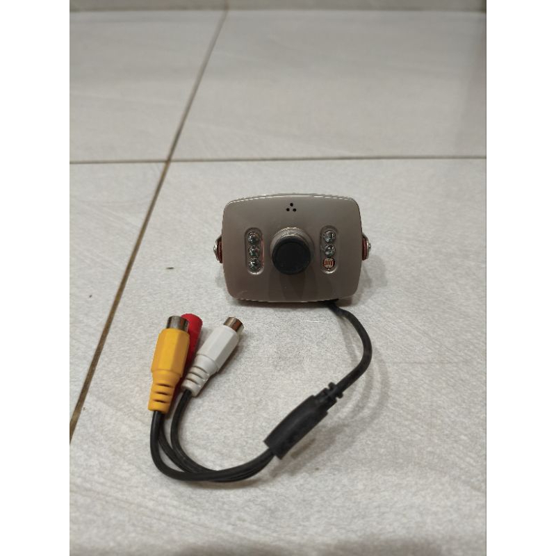 Camera kabel VLLiodor 999 camera indoor hitam putih + infrared