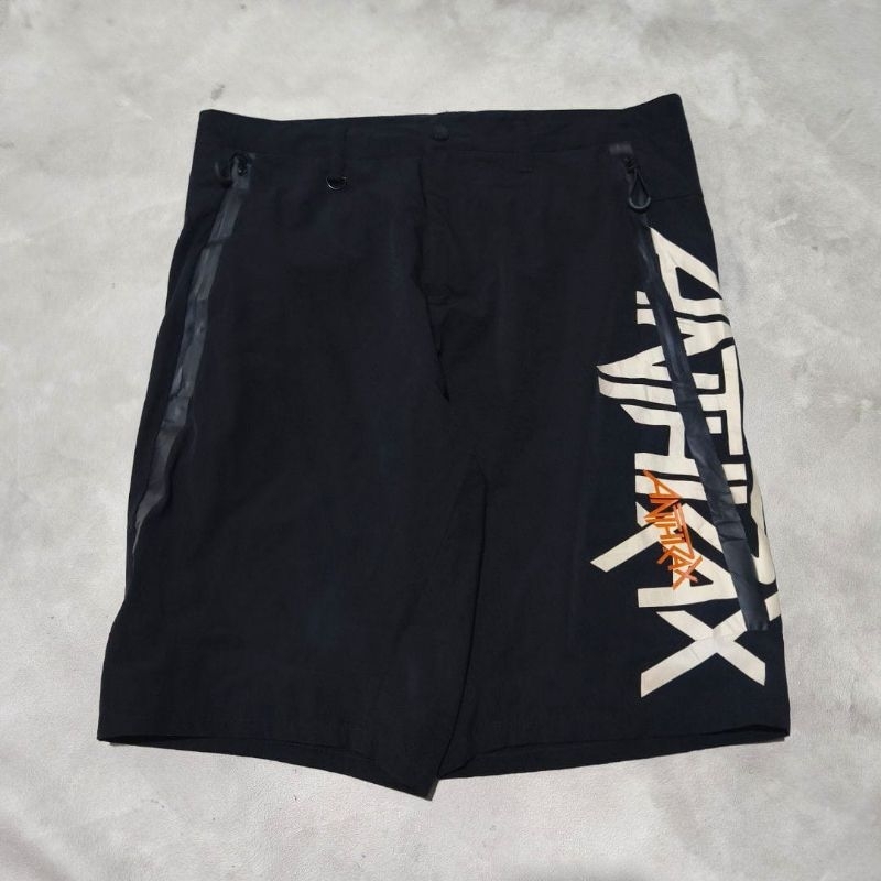 Celana pendek pria fairwhale