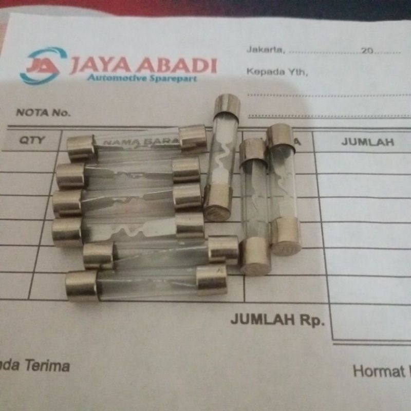 FUSE SEKRING TABUNG KACA 10A 15A 20A