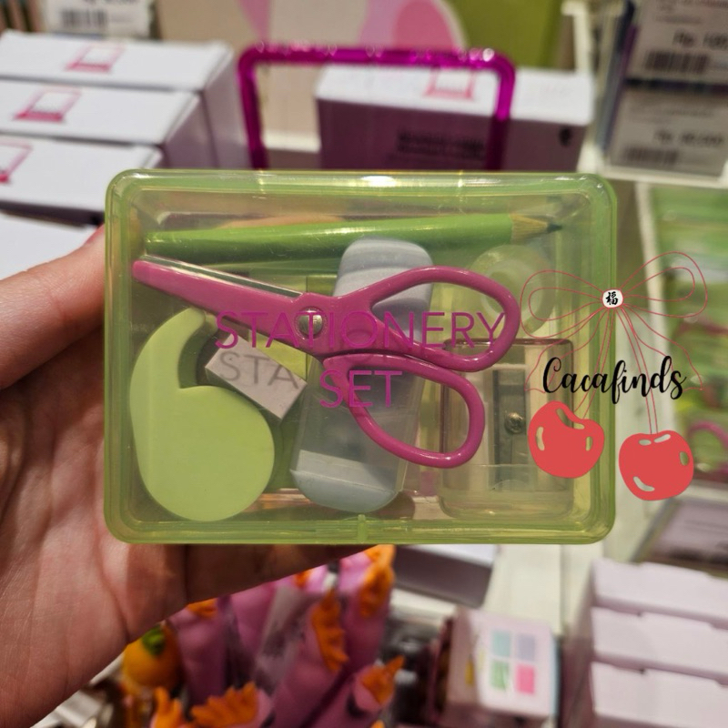 

FLYINGTIGER‼️Stationary Set / Alat Tulis Set (Pensil Penghapus Gunting Rautan Solasi Sticky Notes Stabillo)