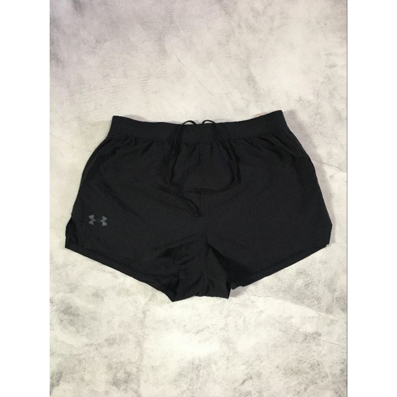 Celana Pendek Running Under Armour Hitam