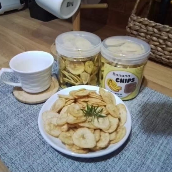 

KERIPIK PISANG / BANANA CHIPS MAK IIS ANEKA RASA