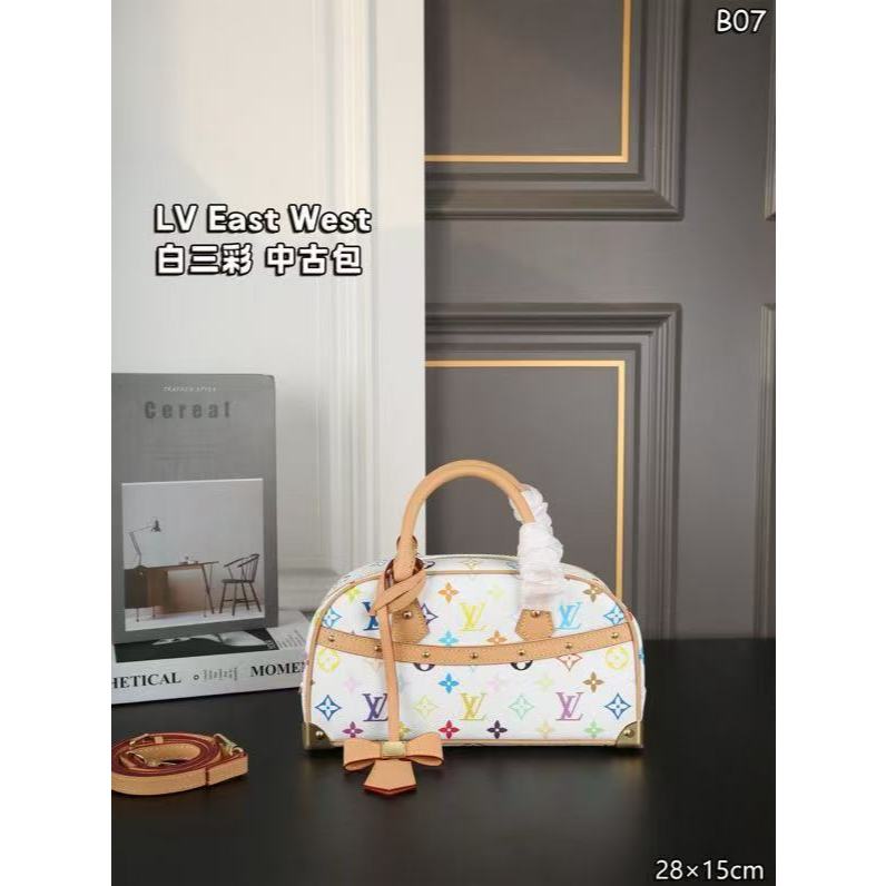 Takashi Murakami collaboration East West white/black tri color vintage bag, shoulder cross bag, bowl